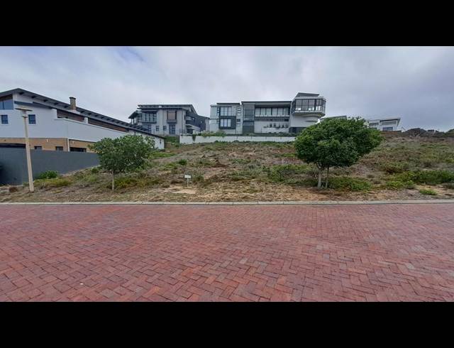 LAND FOR SALE IN STILBAAI EAST
